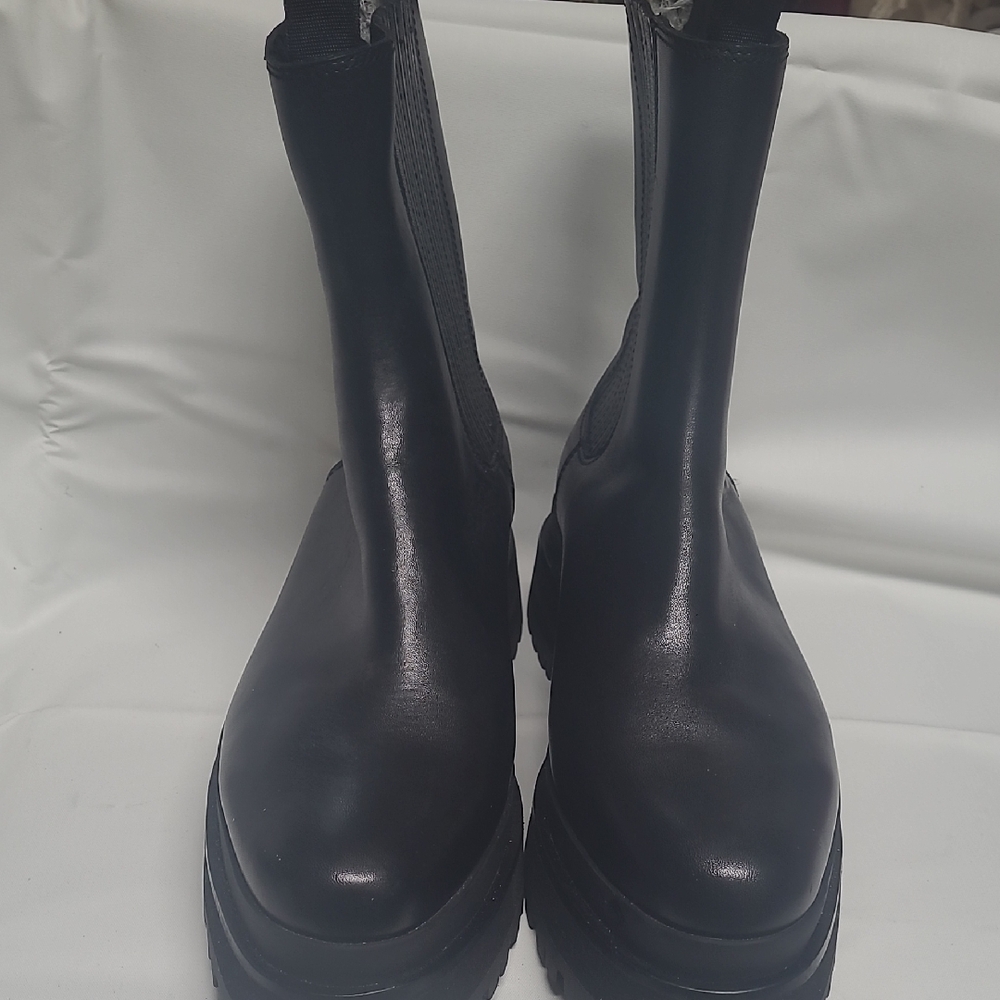 Loeffler Randall Black Leather Footwear